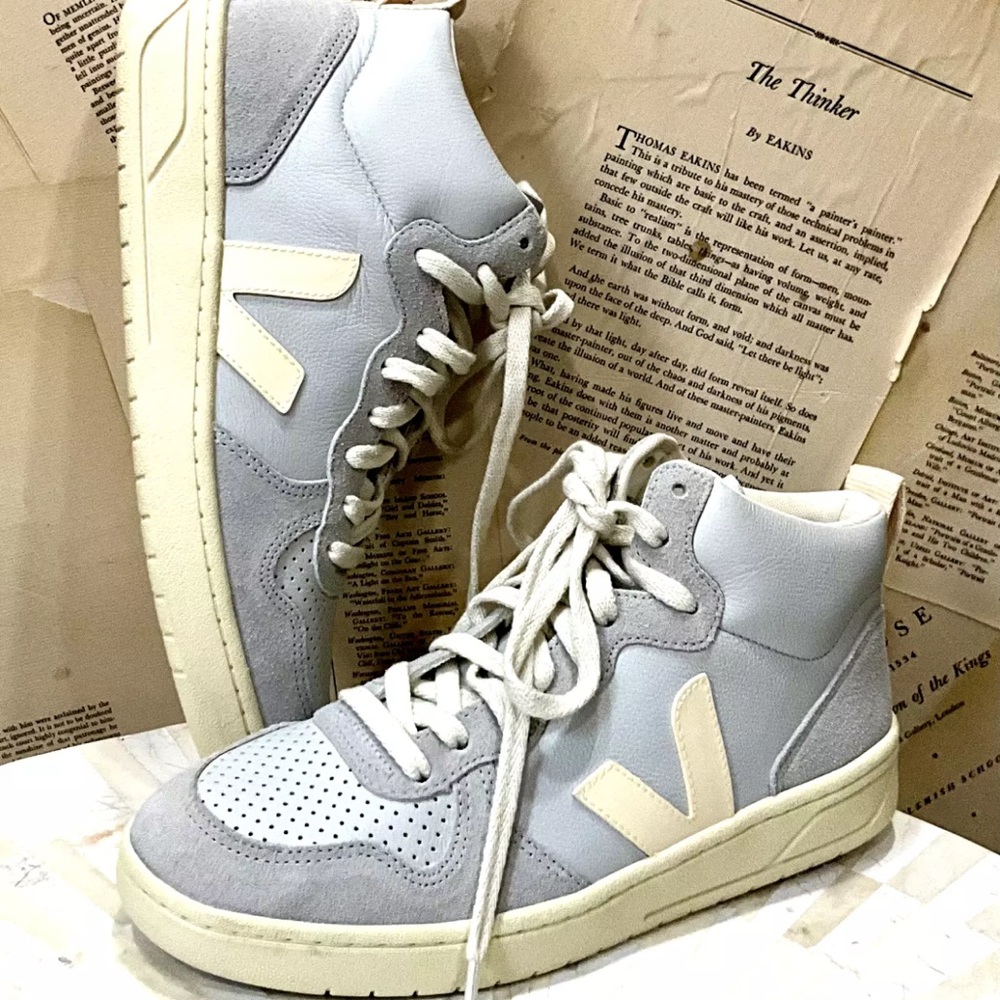 Anthropologie Veja V-15 Mid Top Sneakers Light Blue Grey Ivory Leather - Picture 2 of 9